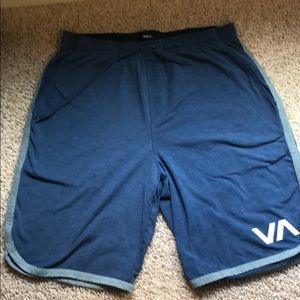 Men’s shorts.